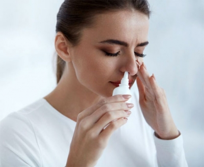 Covid-19: científicos argentinos desarrollaron un spray nasal que podría reducir el contagio